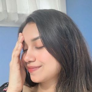 Meet your Posher, Sadia